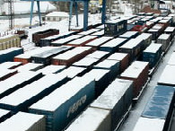 Вагоны тоже простаивают