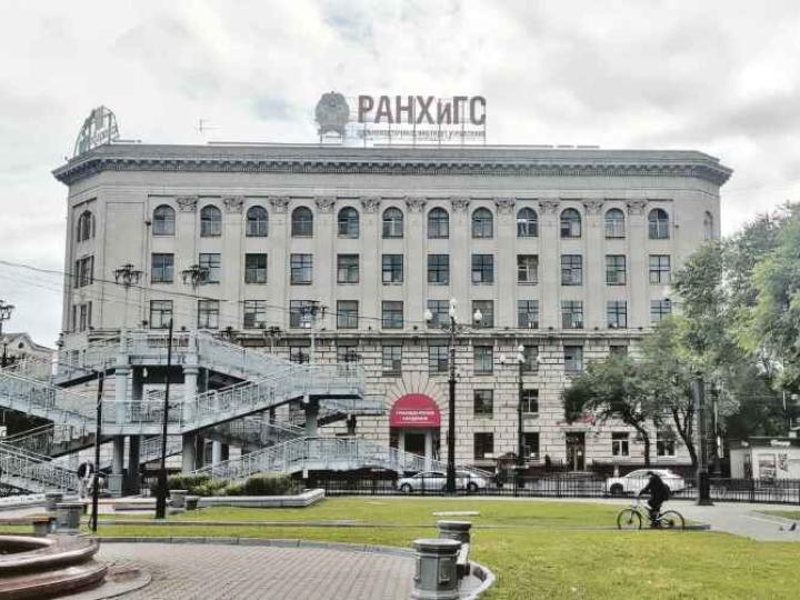 Близнец в зеркальном отражении