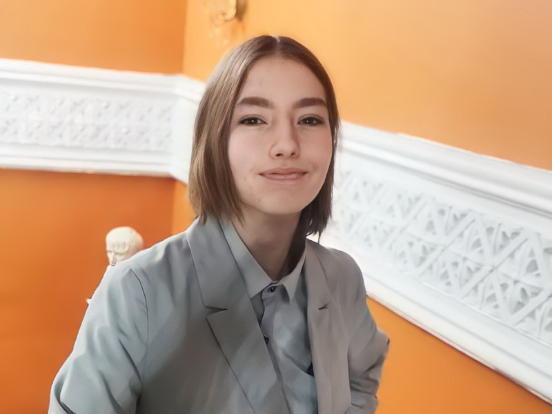 Картина в стиле Айвазовского Софию Волкову до Питера довела