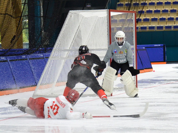 Победы пока даются с трудом