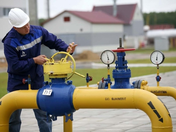 У нас дороги есть и газ. А у вас?