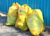 В Хабаровске собирают мусор в спецпакеты