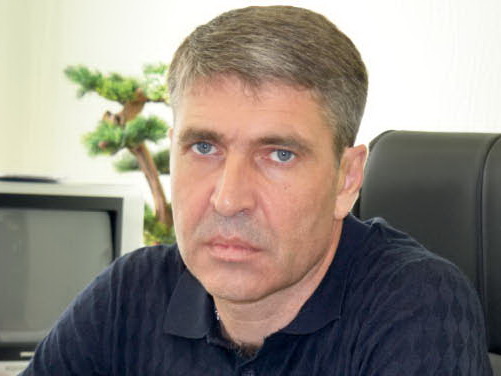 Стояки, долги и погода мешают дать тепло в дома