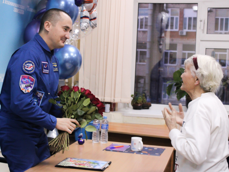 «Я просверлил дырку в МКС», - признался Пётр Дубров