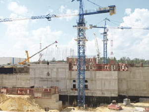 «Дальспецстрой» крепит оборону мастерком