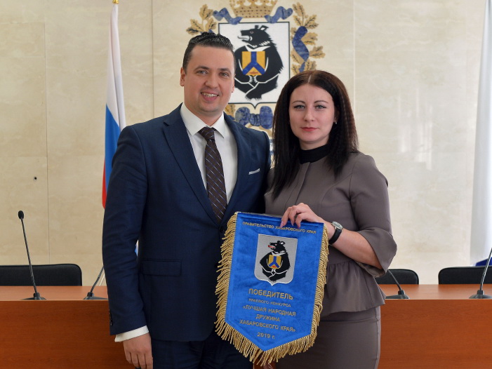 Лучшие дружинники края - девушки