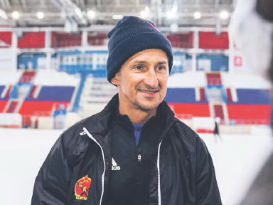 Уходить по семейным обстоятельствам стало модно?