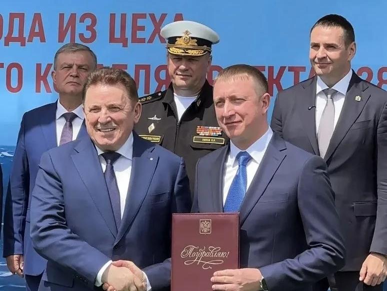 Амурский судостроительный завод спустил на воду малый ракетный корабль «Шторм»