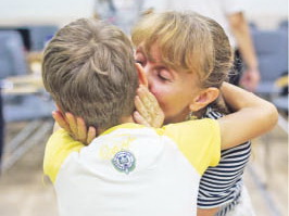 В детских домах учат прощать родителей