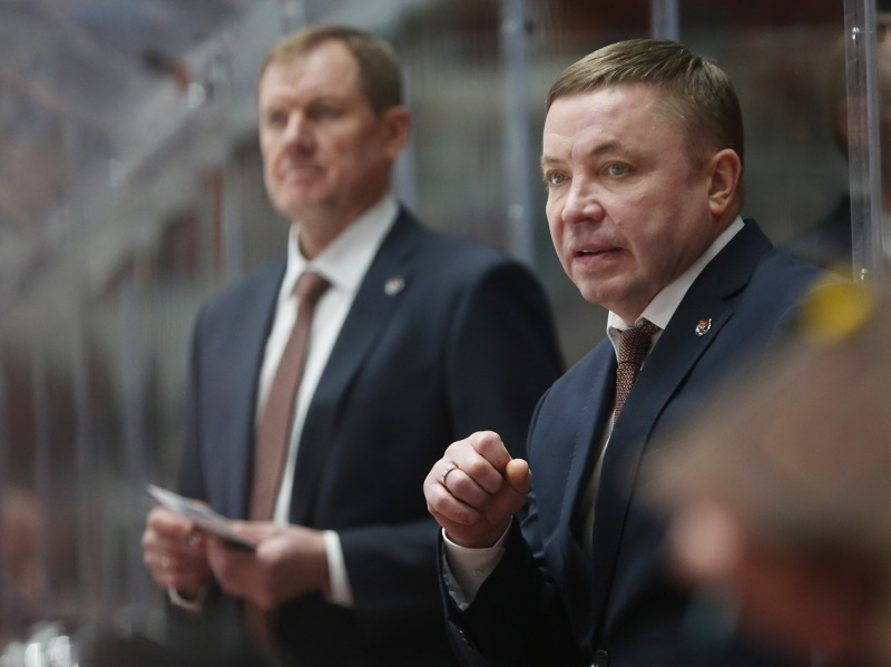 Александр Гулявцев: «Работаем в обычном режиме, разве что на дистанции»