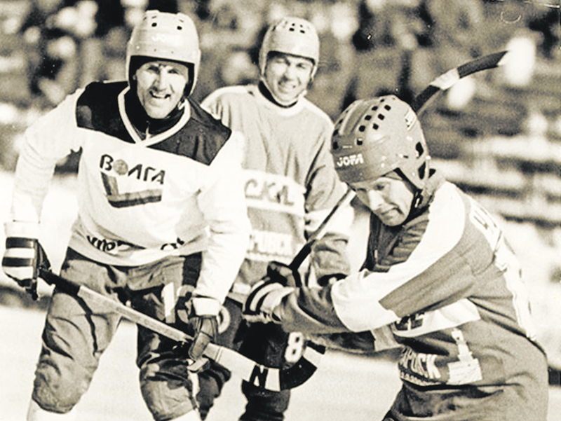 Есть такая профессия – голы забивать