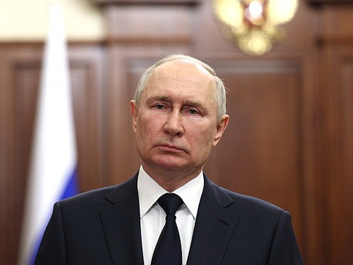 Владимир Путин поблагодарил россиян за патриотизм