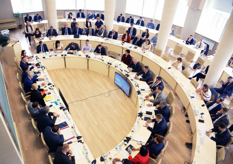 Меры по развитию экономики Дальнего Востока обсудили в в ТОГУ