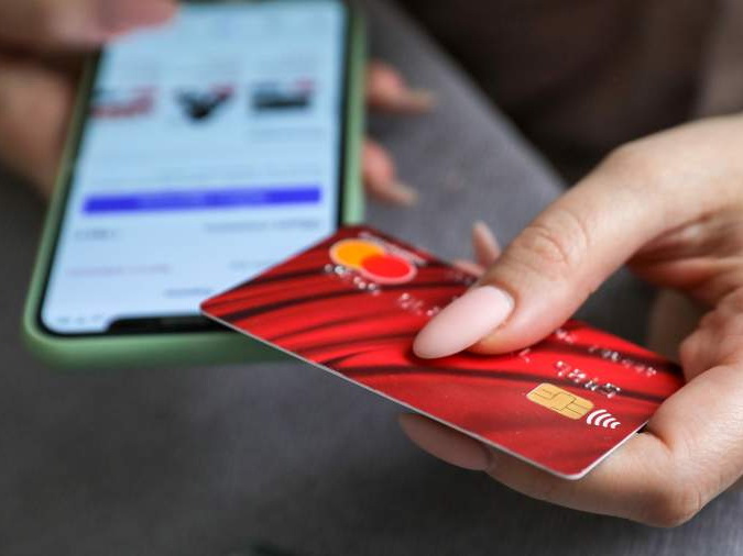 Как псевдопосредники крадут данные россиян