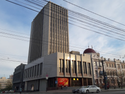 Где эта улица, где этот дом