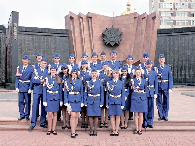 Школа пяти героев отмечает свое 80-летие