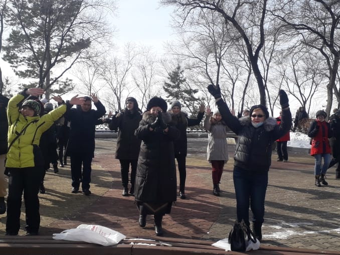 Вместе весело шагать