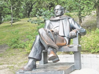 Долгая память очень современного театра