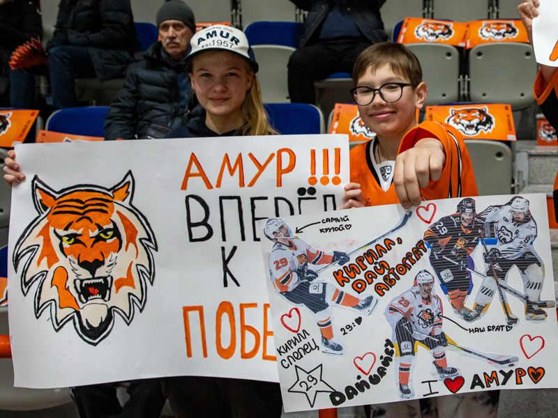 «Амур» хлопнул дверью