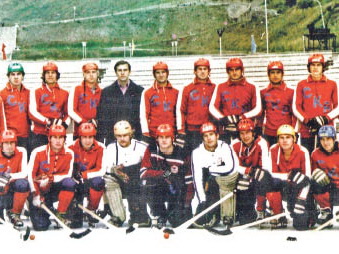 В юности он был… «свободным художником»