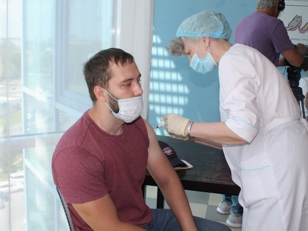 Вызывайте вакцинацию прямо на работу