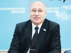 Евгений Николаев, депутат Законодательной думы Хабаровского края, член фракции «Единая Россия»: «Если общество  не верит медицине - это катастрофа»