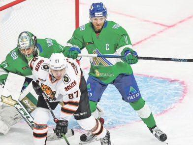 Оборона «Амура» рухнула за четыре минуты