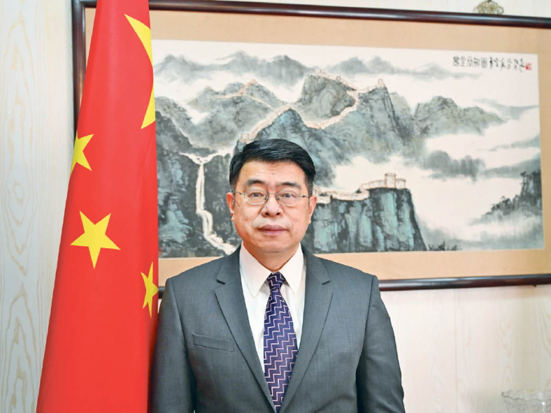 Плавание по морям зависит от Рулевого