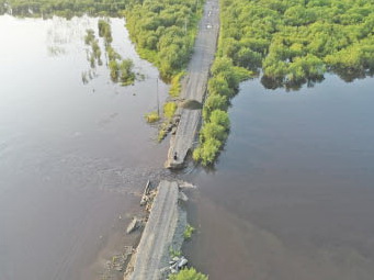 Уровень рек на контроле спасателей МЧС 