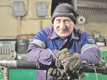 Сварщик - это тот же хирург, только по металлу