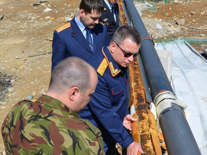 В Многовершинный воду привозят до сих пор