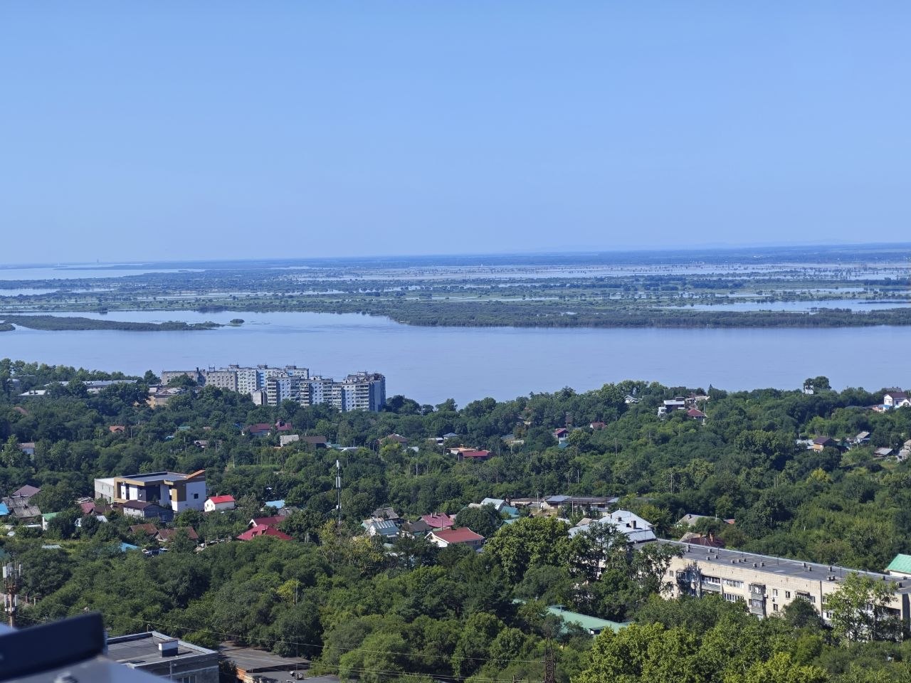 Амур у Хабаровска может перешагнуть отметку в пять метров