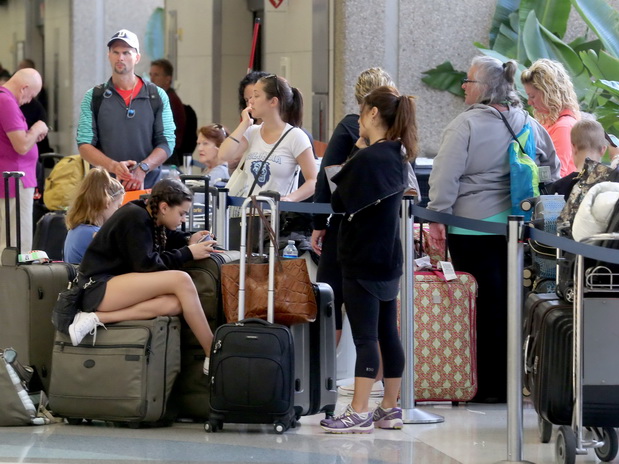 Что делать авиапассажиру, если задержан рейс