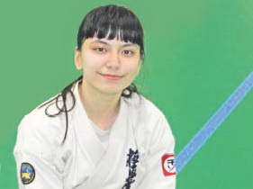 Кимоно девушке к лицу