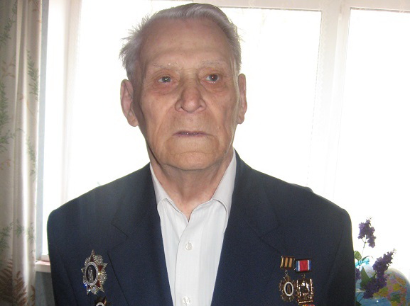Мы в смертный бой идём за честь родной страны