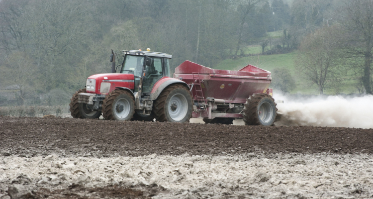 В Хабаровском крае осенью приступят к известкованию почв