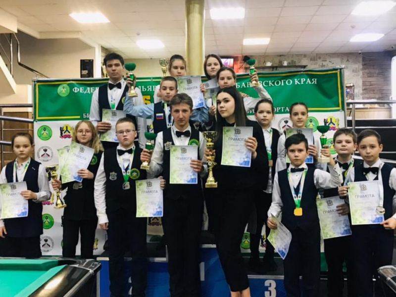 Никто не хотел уступать