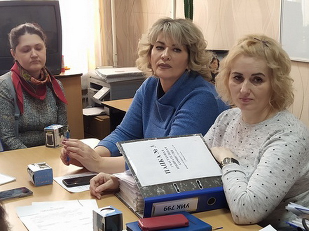 Пока лишь один кандидат в губернаторы сдал документы