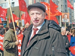 Зачем депрессивному селу новая гармонь?