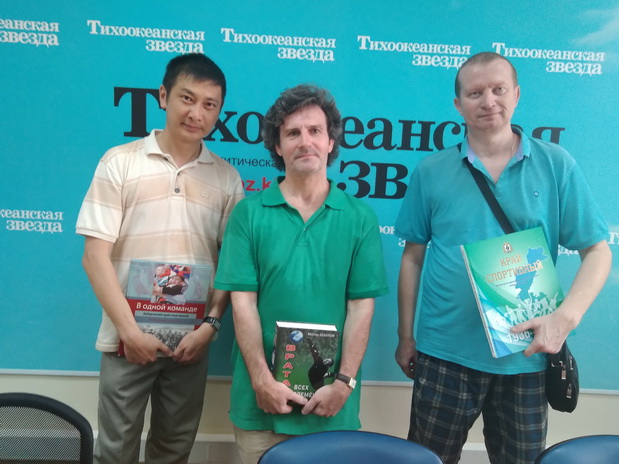 Не верили в сборную? Получайте приз