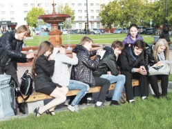 Поздравить любимого учителя никогда не поздно