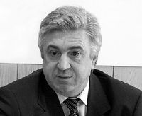 Мы - акционеры, а власть - менеджмент