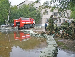 Иртышскую спасают от бывшего ручья