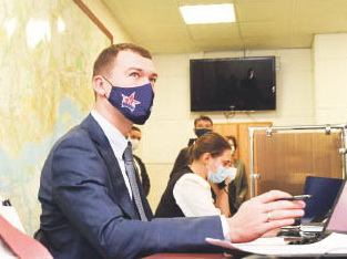 Михаил Дегтярёв оценил работу «горячей линии»