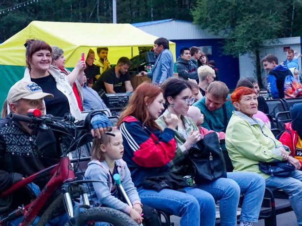 Уличное кино - в массы