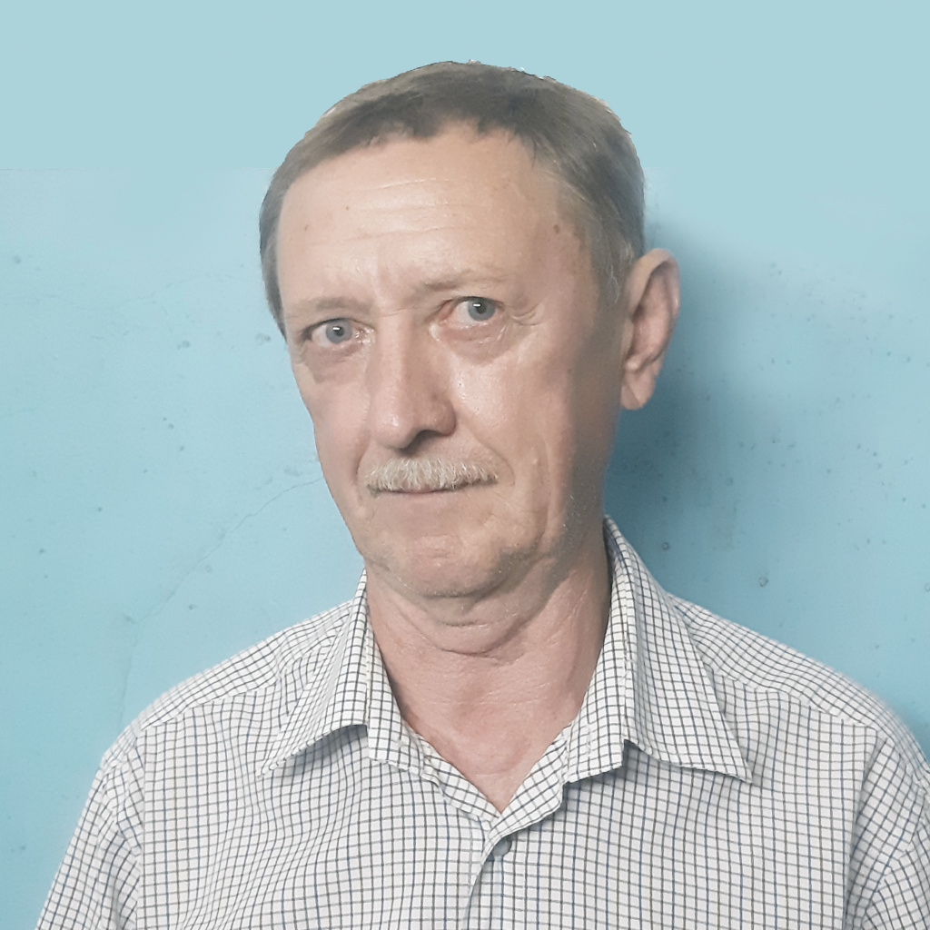 Сергей КИРНОС.jpg Сергей КИРНОС.jpg