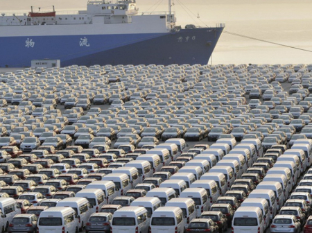 Праворульным мини-автобусам таможня по-прежнему не даст добро