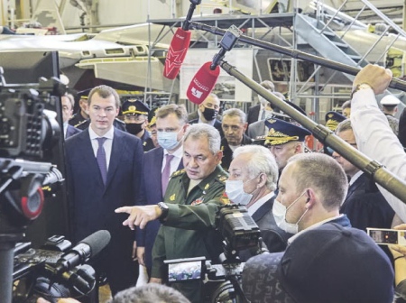 Министр обороны добавил городу юности миллиардов