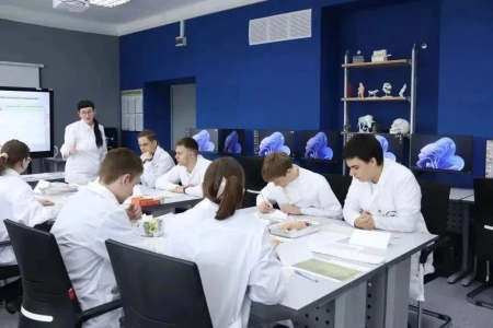 Более 100 тысяч заявлений подали абитуриенты в вузы Хабаровского края