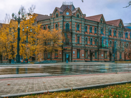 Библиотека выпустит атлас края